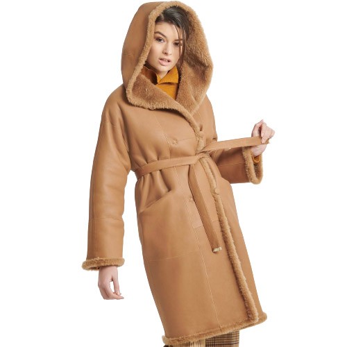 High quality italian handmade reversible soft and light shearling double-breasted coat with hood for women